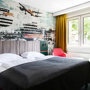 Good Morning West ** Berlin